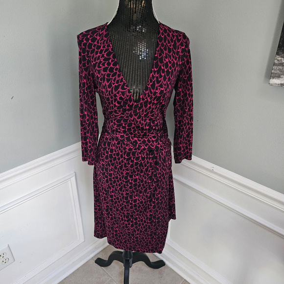 Women's Diane von Furstenberg Dress, Size 8, Pink & Black - Picture 1 of 9